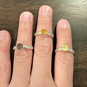 Set of three rings
